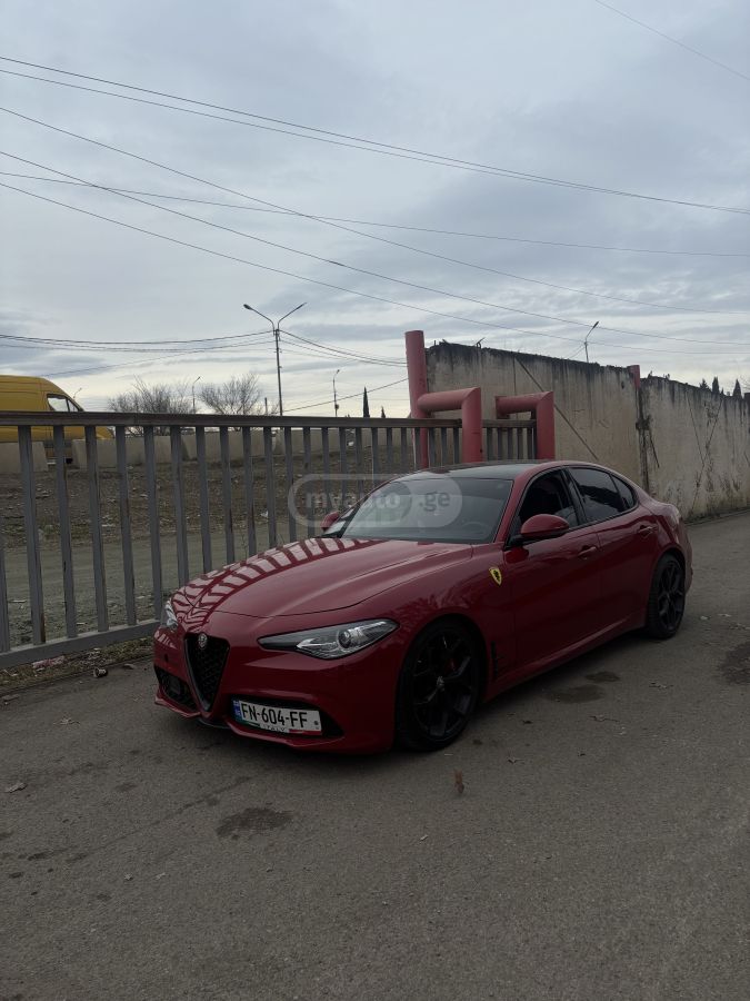 Alfa Romeo Giulia