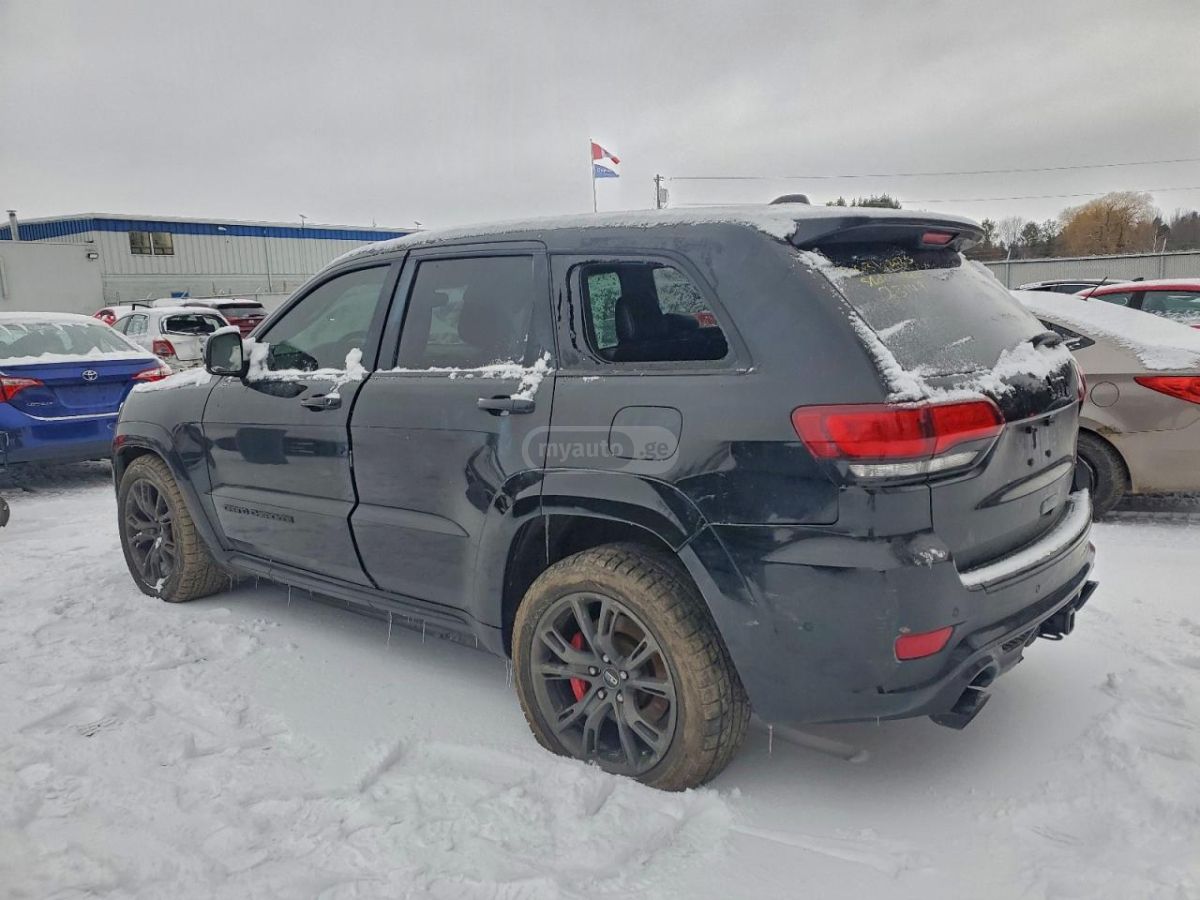 Jeep Grand Cherokee 2018 — photo 2