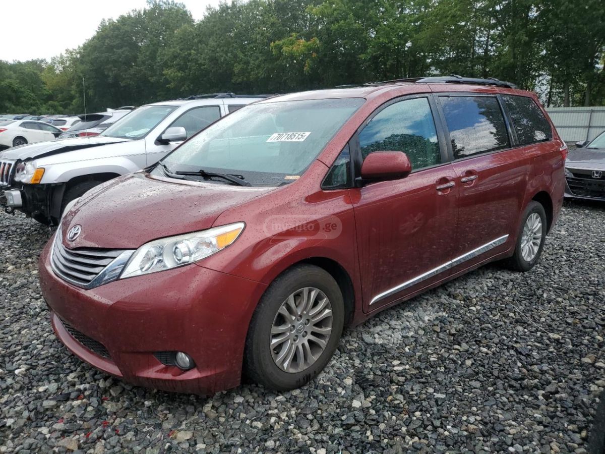 Toyota Sienna
