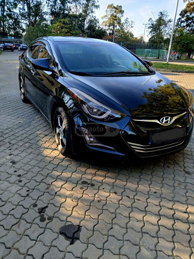 Hyundai Elantra 2013 — photo 2