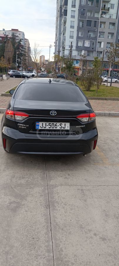 Toyota Corolla 2019 — photo 2