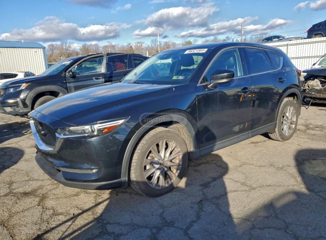 Mazda CX-5 2019 — photo 2