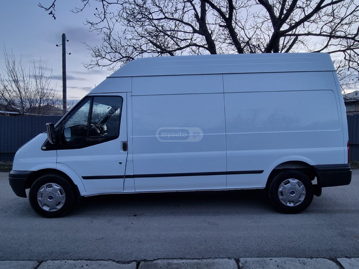Ford Transit 2013 — photo 2