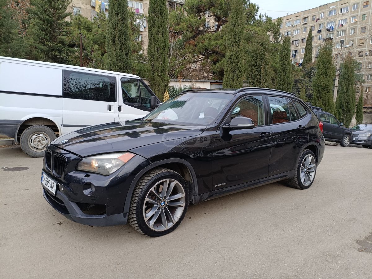 BMW X1 2013 — photo 2