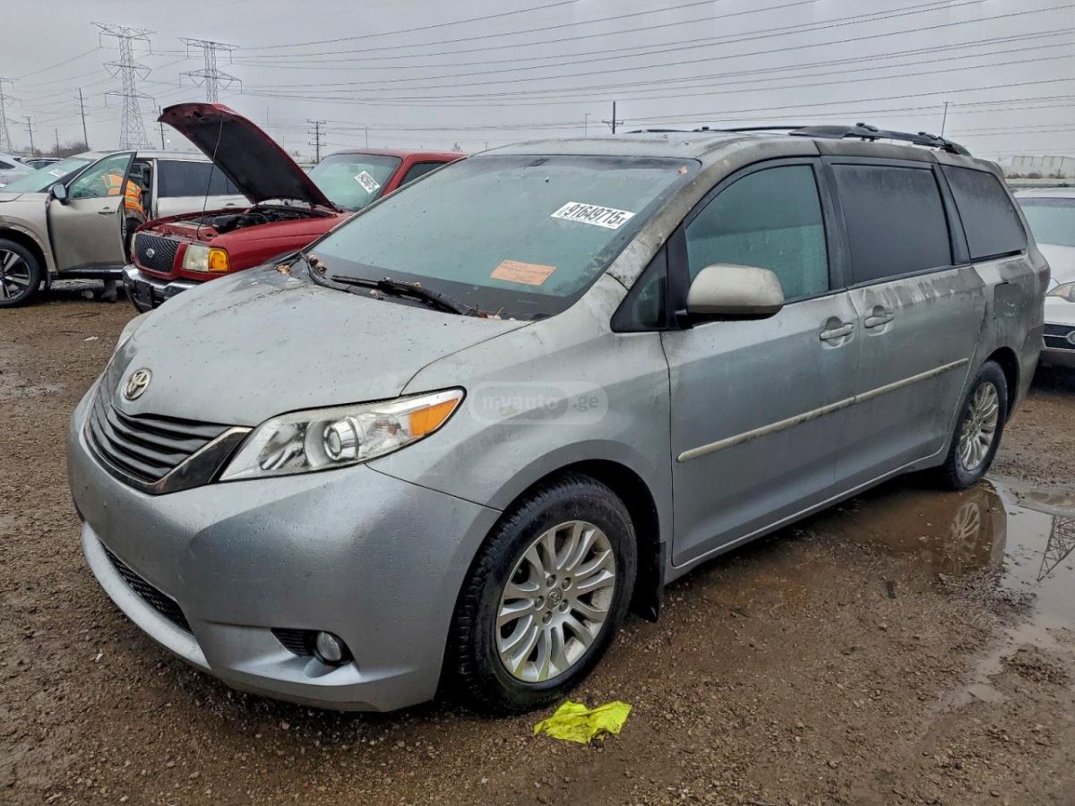 Toyota Sienna