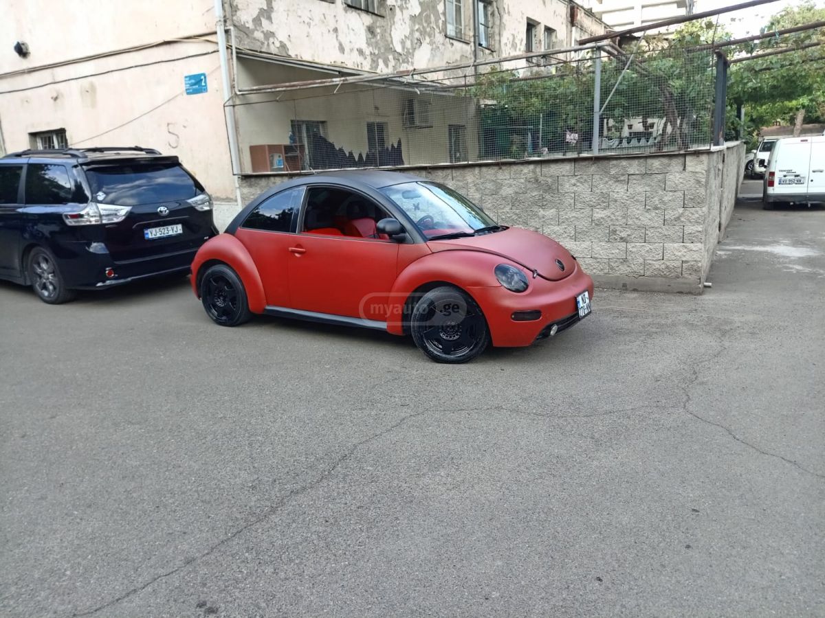 Volkswagen New Beetle 1999 — photo 2