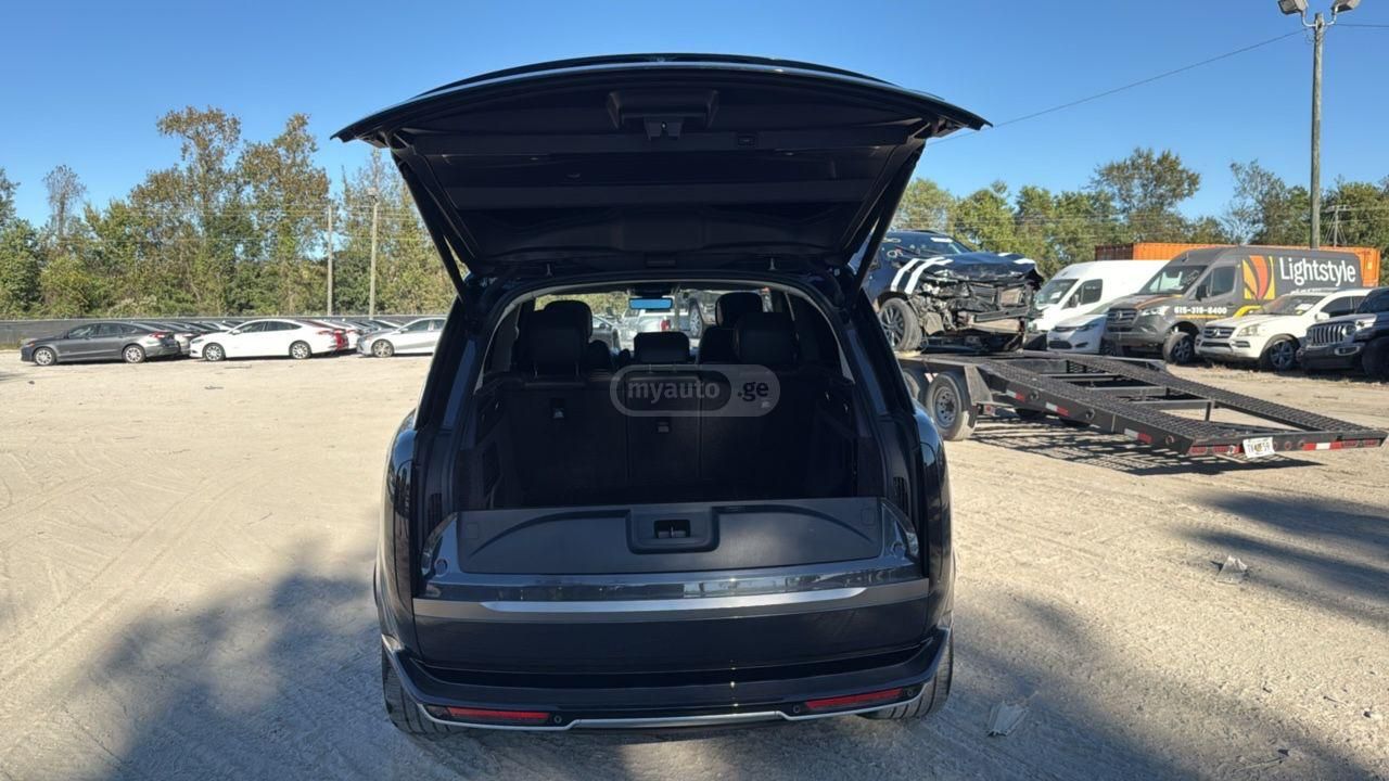 Land Rover Range Rover 2022 — photo 2