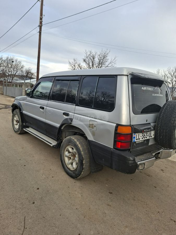 Mitsubishi Montero Sport 1996 — photo 2