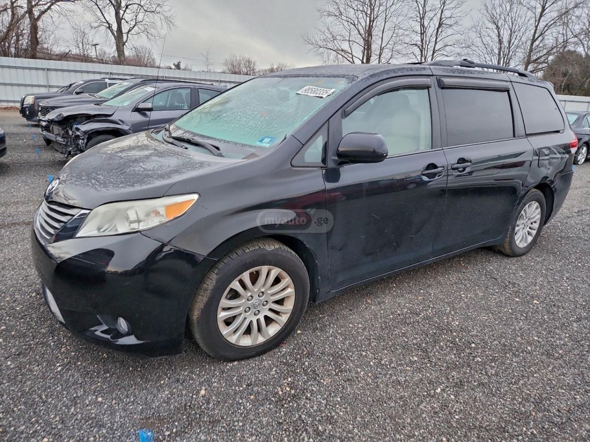 Toyota Sienna