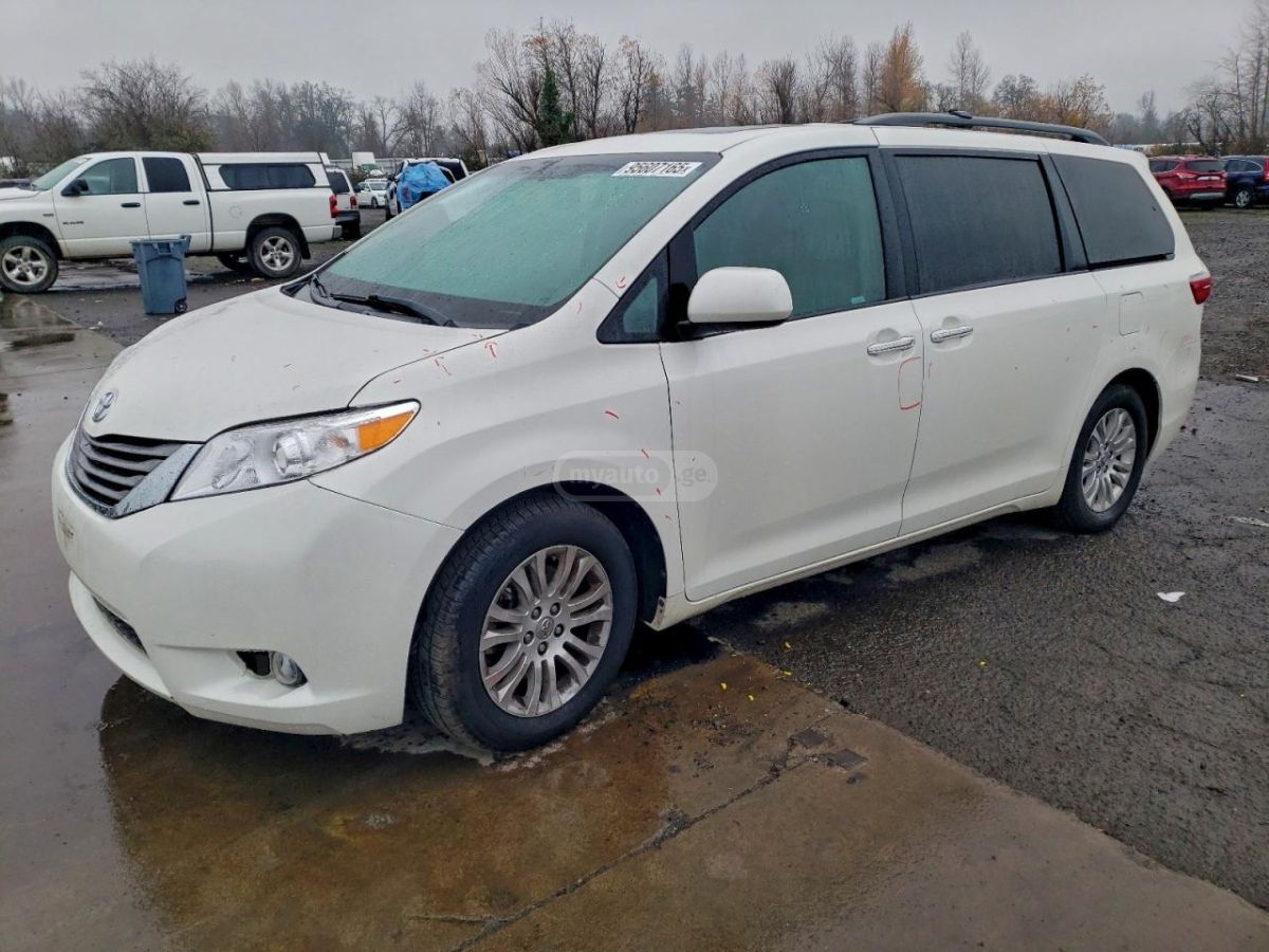 Toyota Sienna