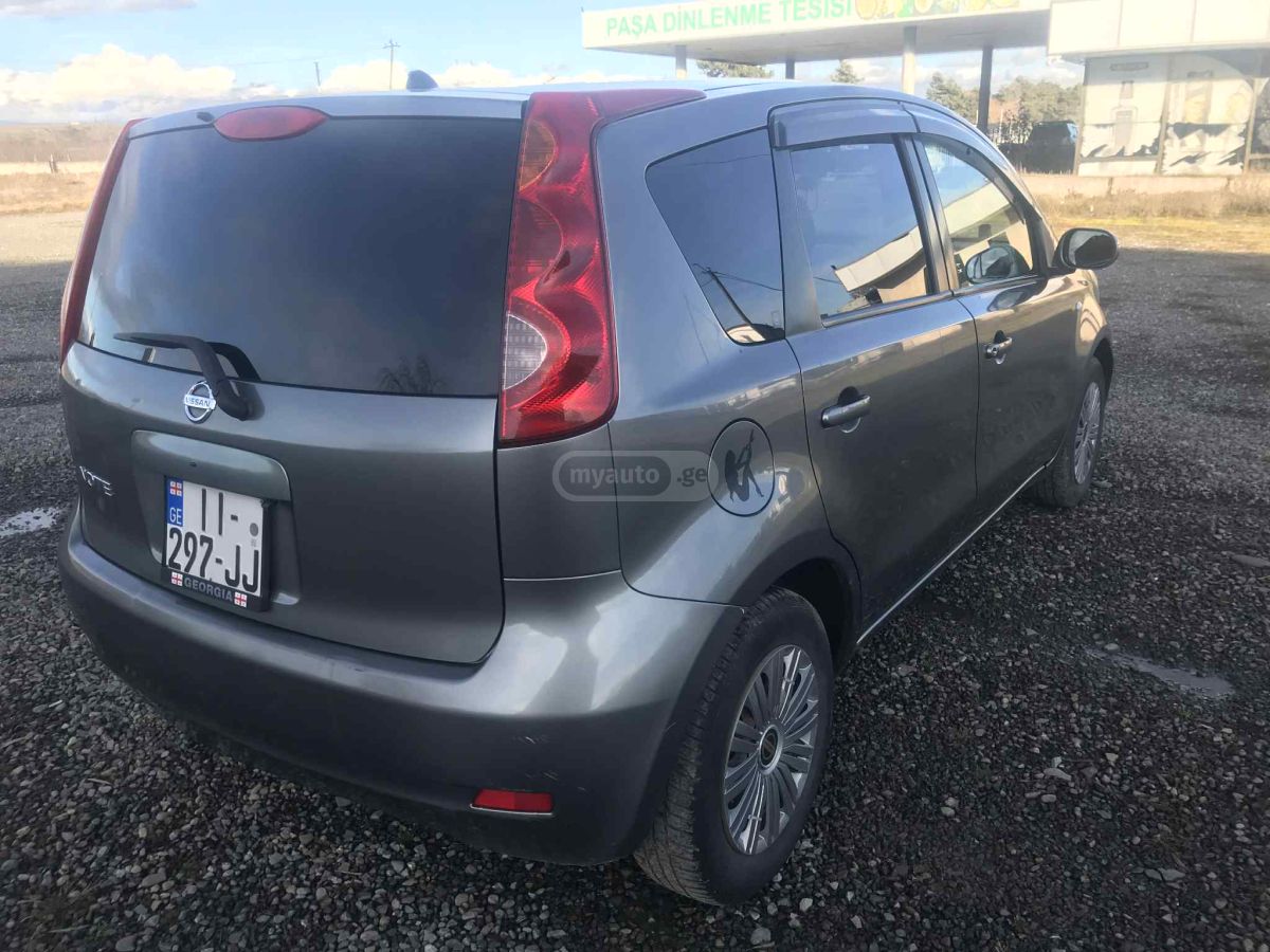 Nissan Note 2009 — photo 2