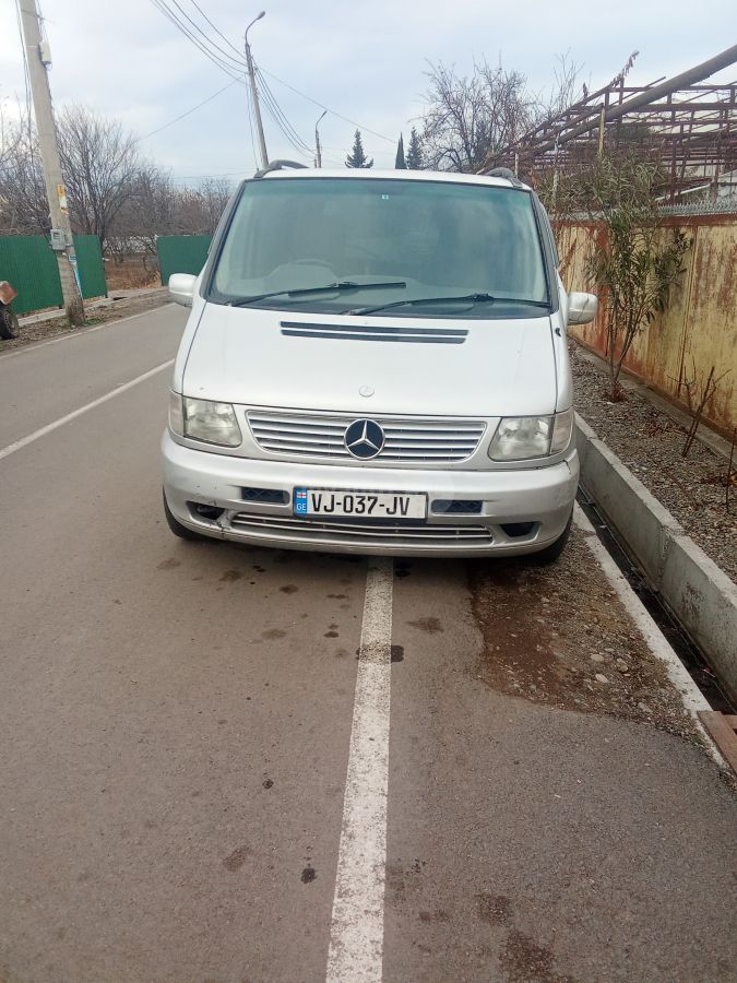 Mercedes-Benz Vito