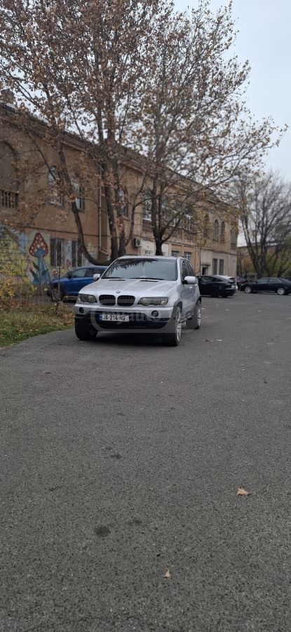 BMW X5 2002 — photo 2