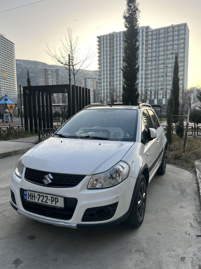 Suzuki SX4