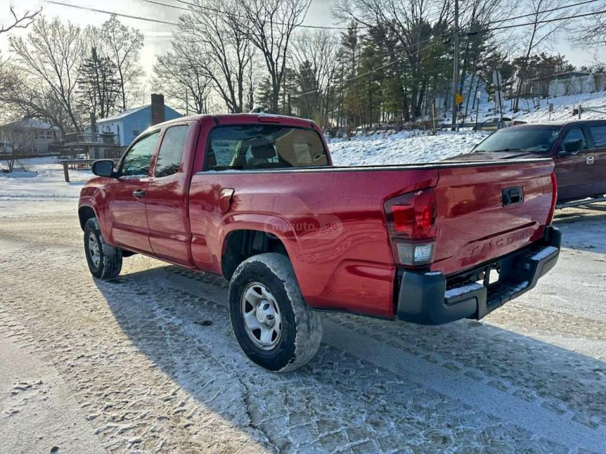 Toyota Tacoma 2023 — photo 2