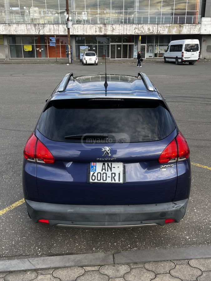Peugeot 2008 2013 — photo 2