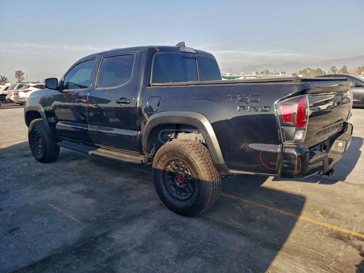 Toyota Tacoma 2022 — photo 2