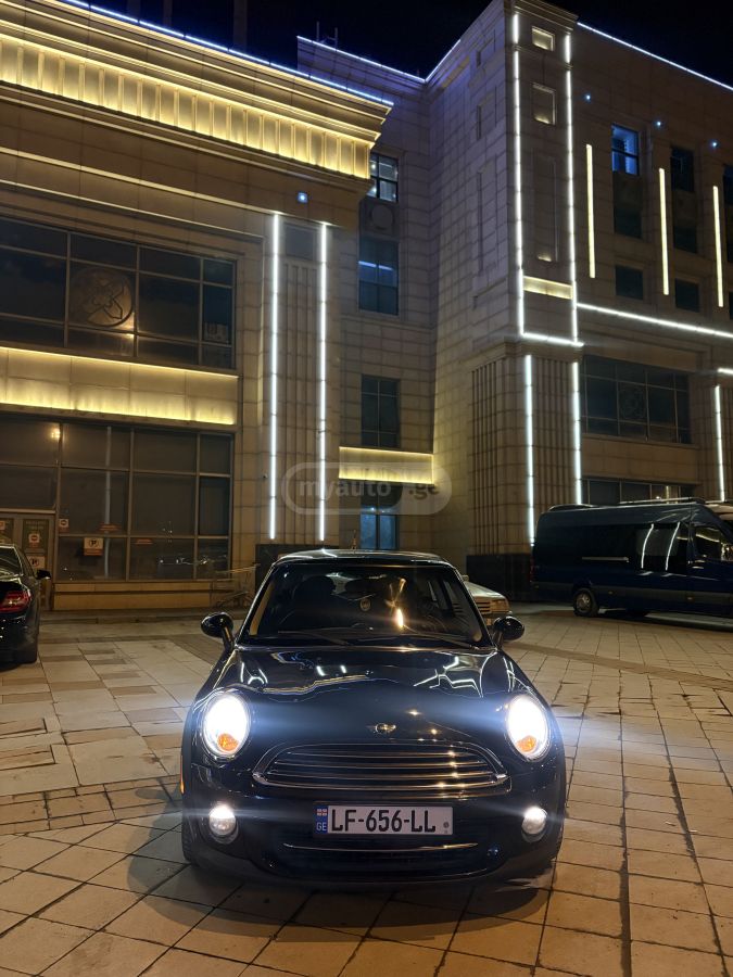 Mini Cooper 2012 — photo 2