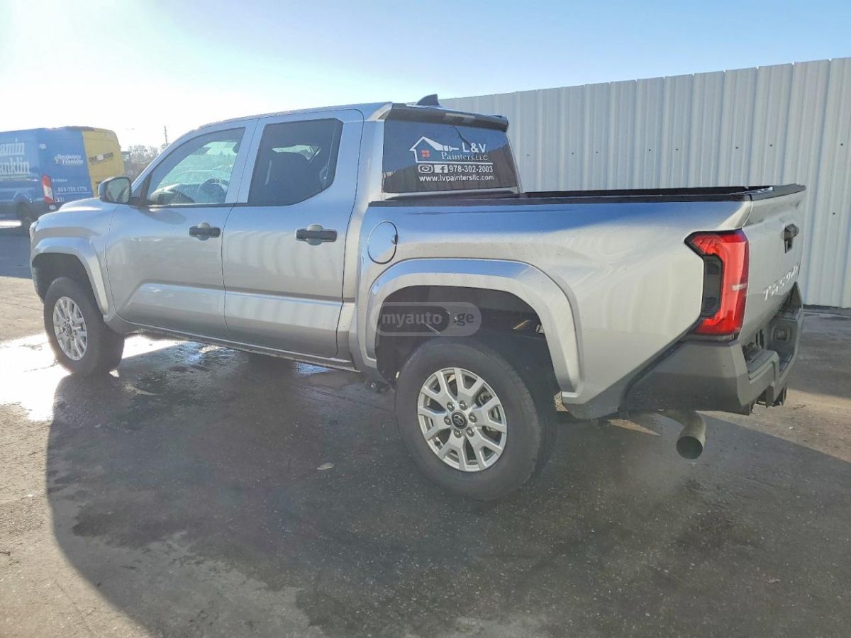 Toyota Tacoma 2025 — photo 2