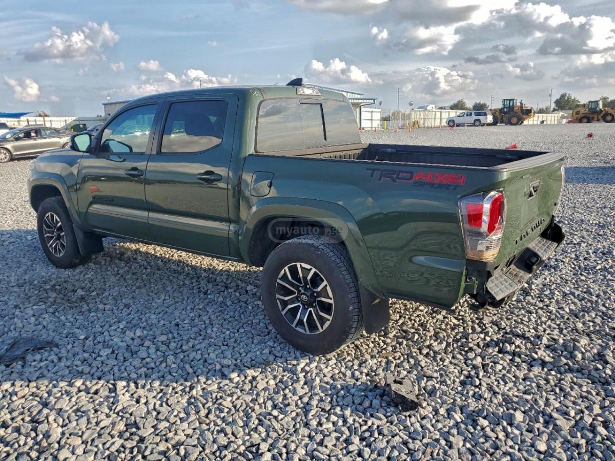 Toyota Tacoma 2022 — photo 2