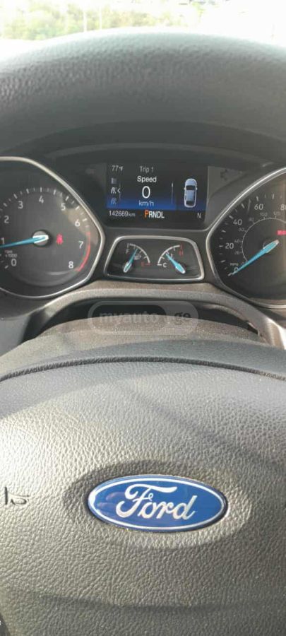 Ford Focus 2017 — photo 2