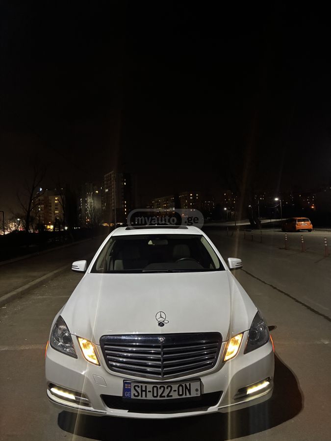Mercedes-Benz E 350