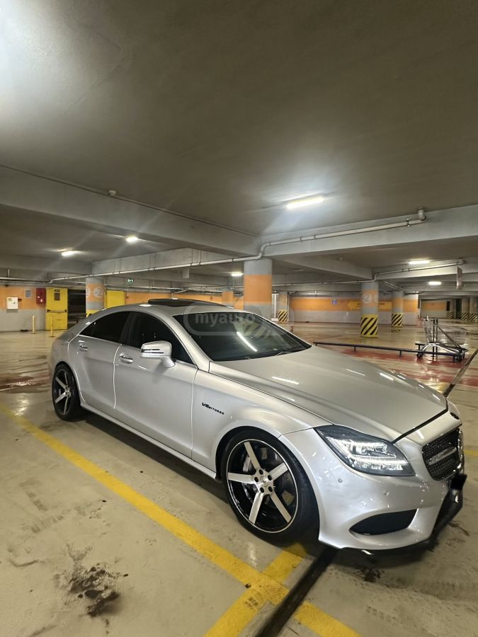 Mercedes-Benz CLS 550