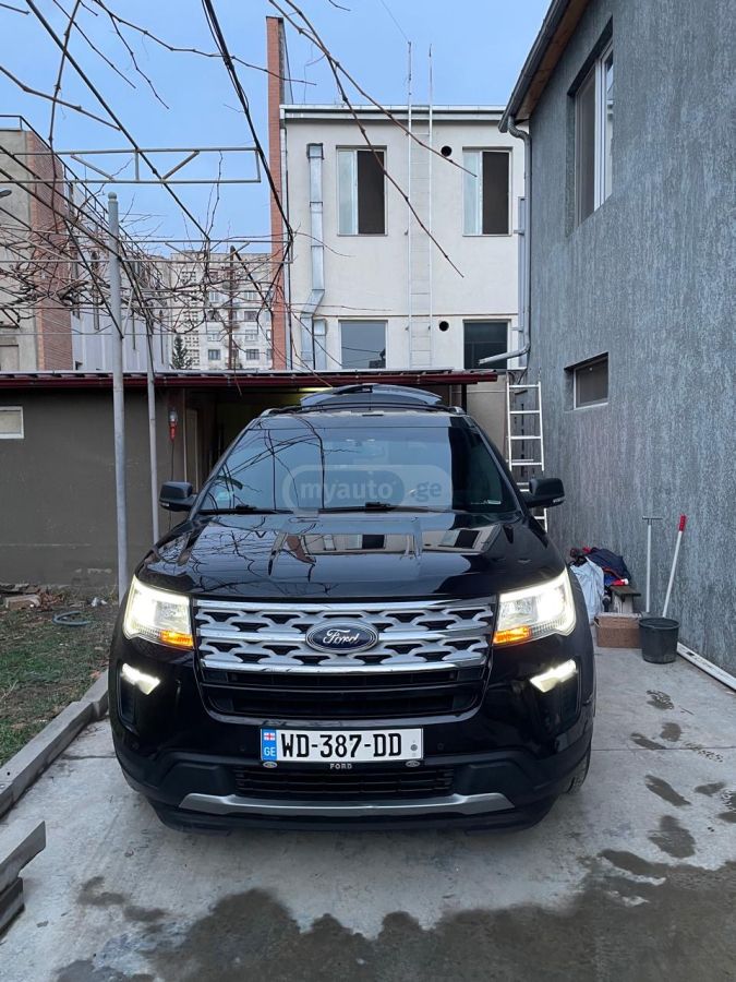 Ford Explorer