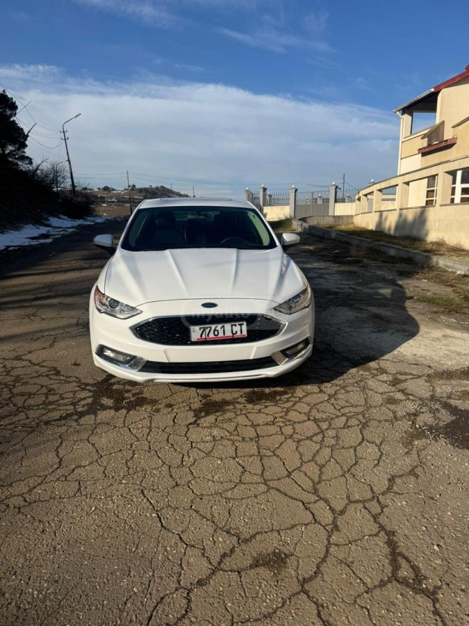 Ford Fusion 2018 — photo 2