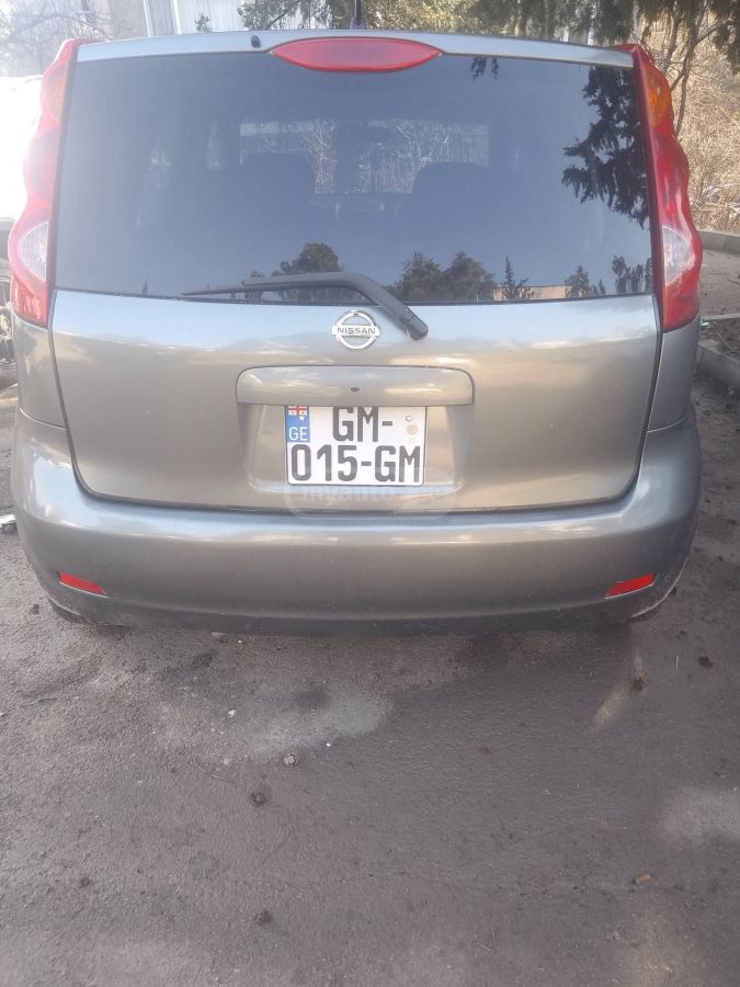 Nissan Note 2006 — photo 2