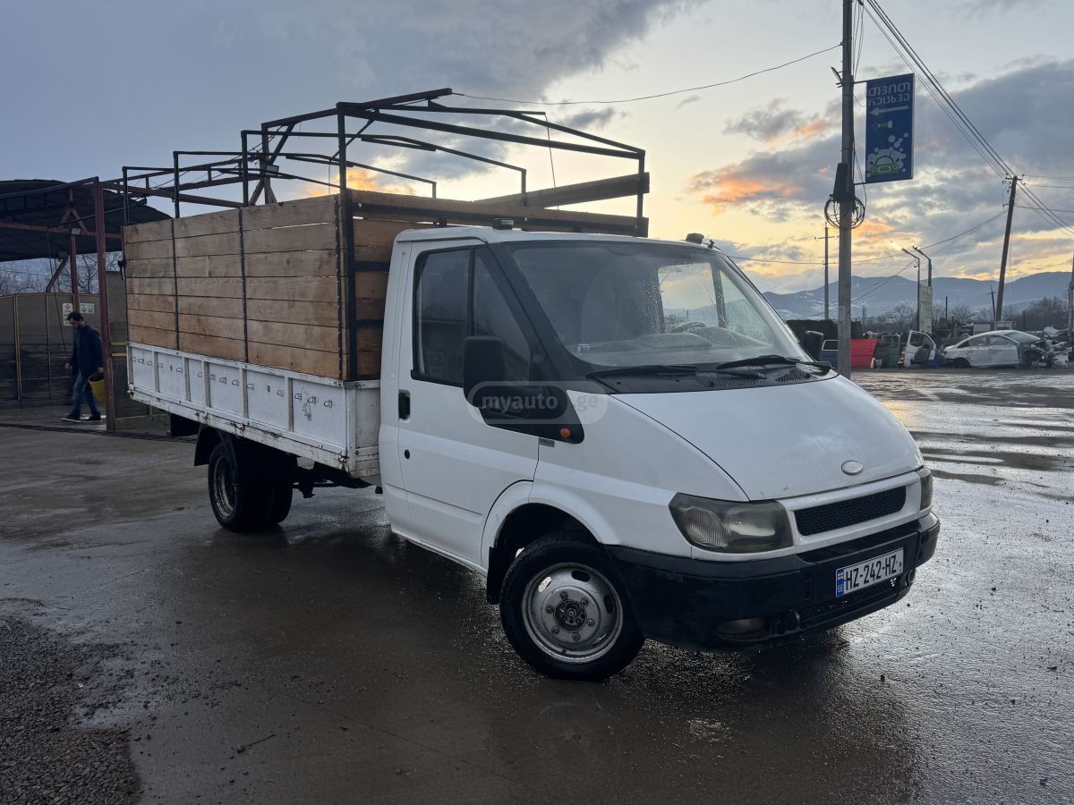 Ford Transit 2003 — photo 2