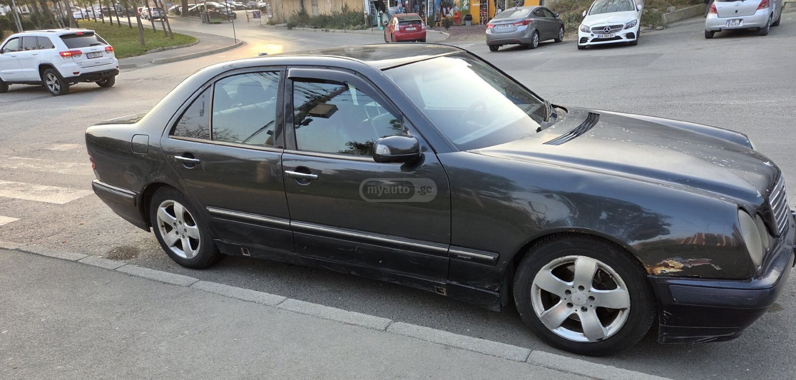 Mercedes-Benz E 320 2000 — photo 2