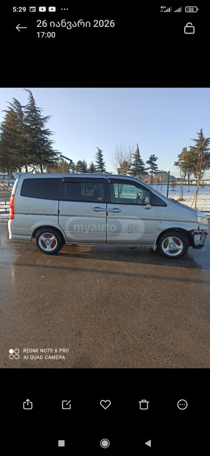 Nissan Serena 2003 — photo 2