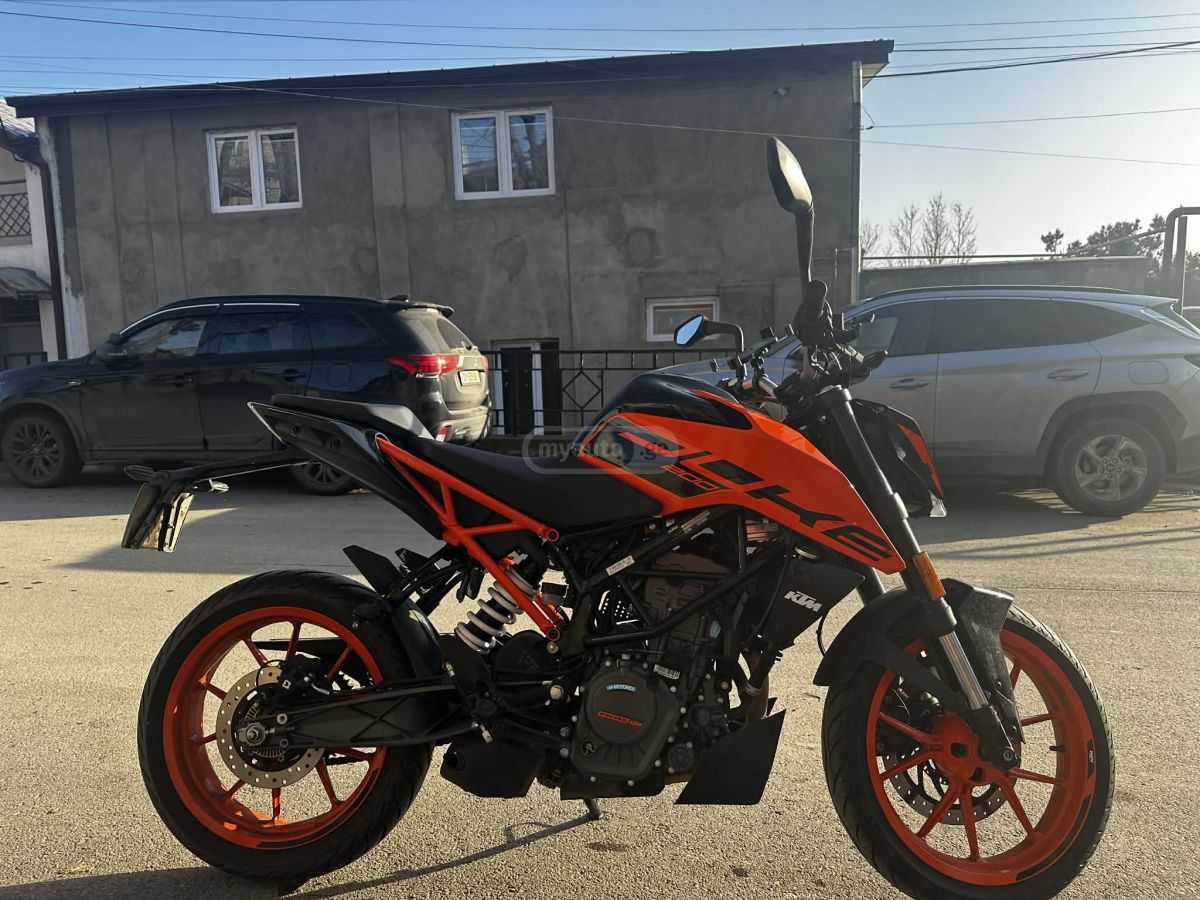 KTM 200 Duke