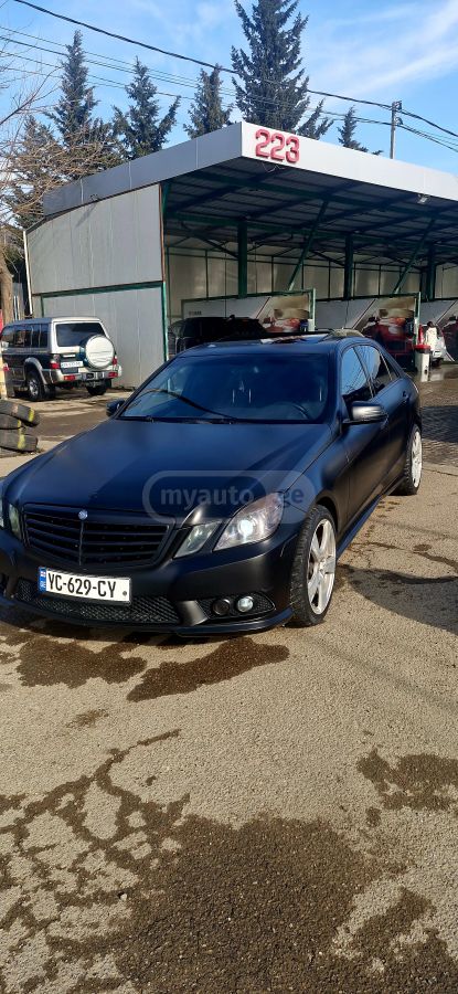 Mercedes-Benz E 350 2010 — photo 2