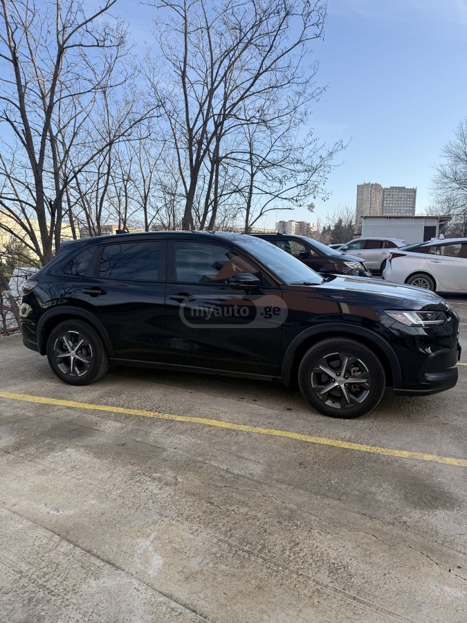 Honda HR-V 2023 — photo 2