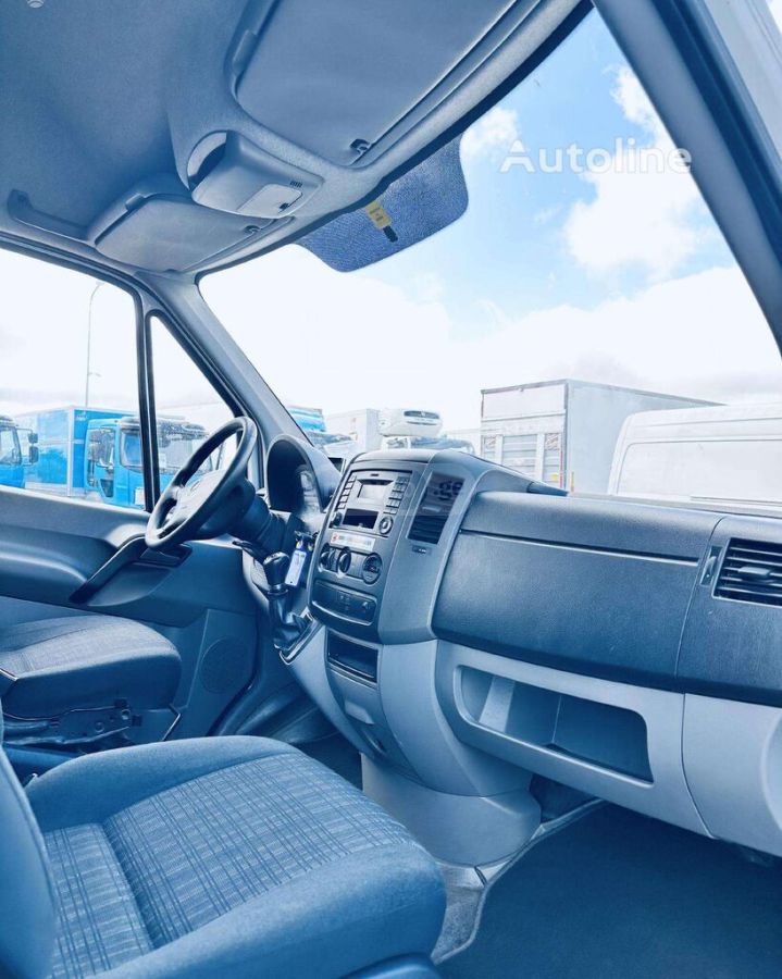 Mercedes-Benz Sprinter 2018 — photo 2
