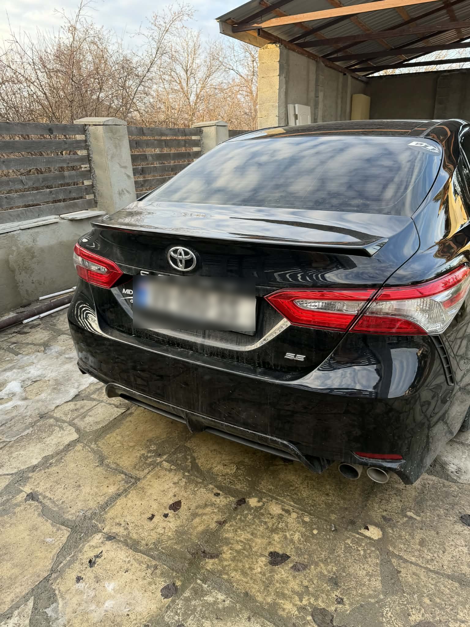 Toyota Camry 2018 — photo 2