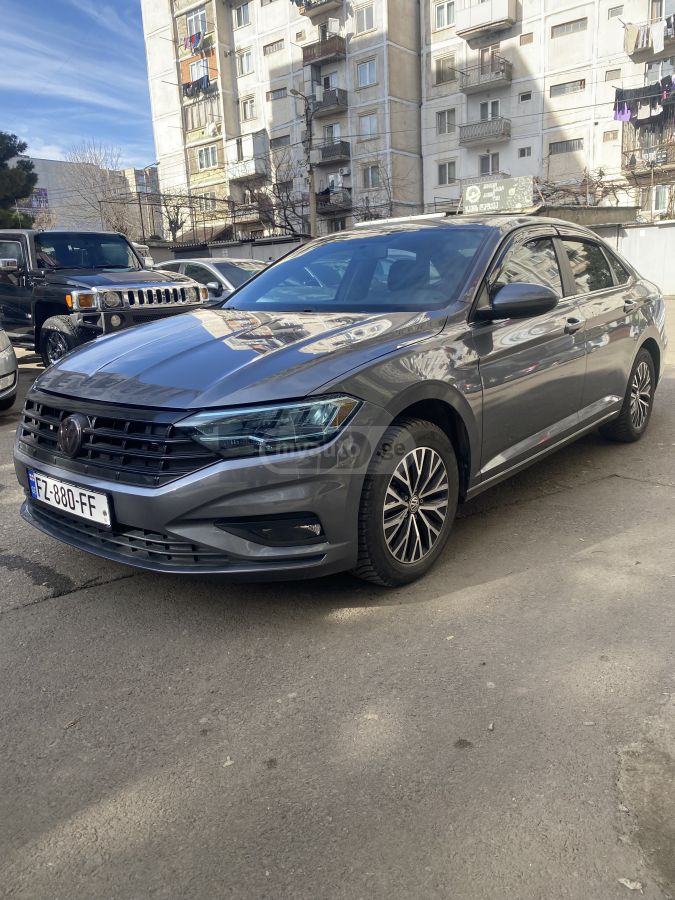 Volkswagen Jetta 2021 — photo 2