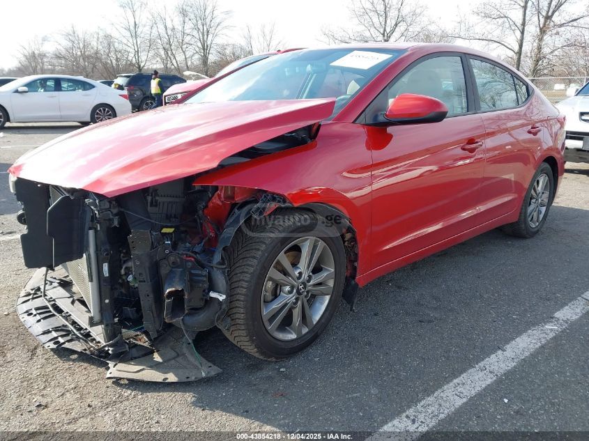 Hyundai Elantra 2018 — photo 2