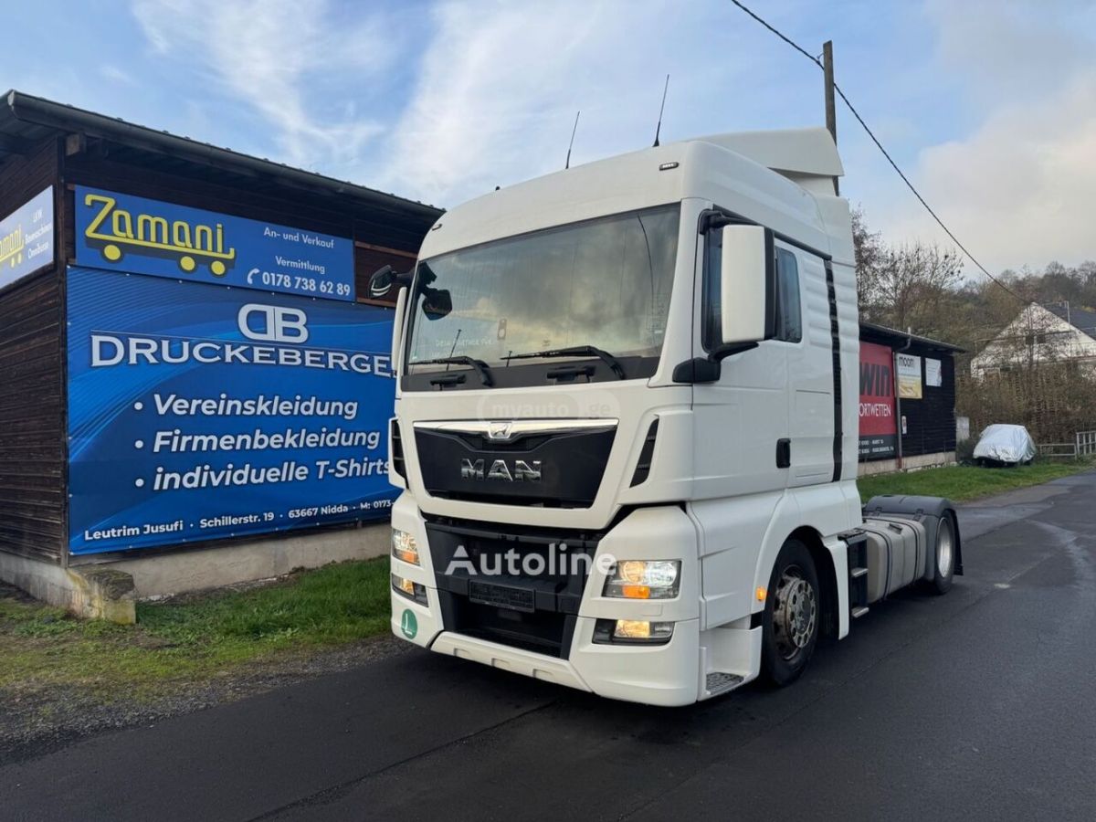 Isuzu TGX