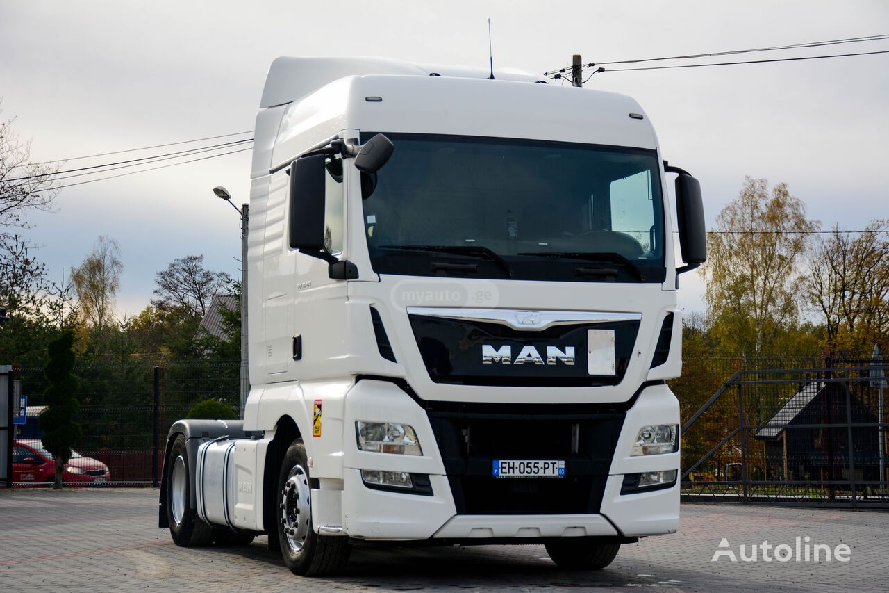 Isuzu TGX