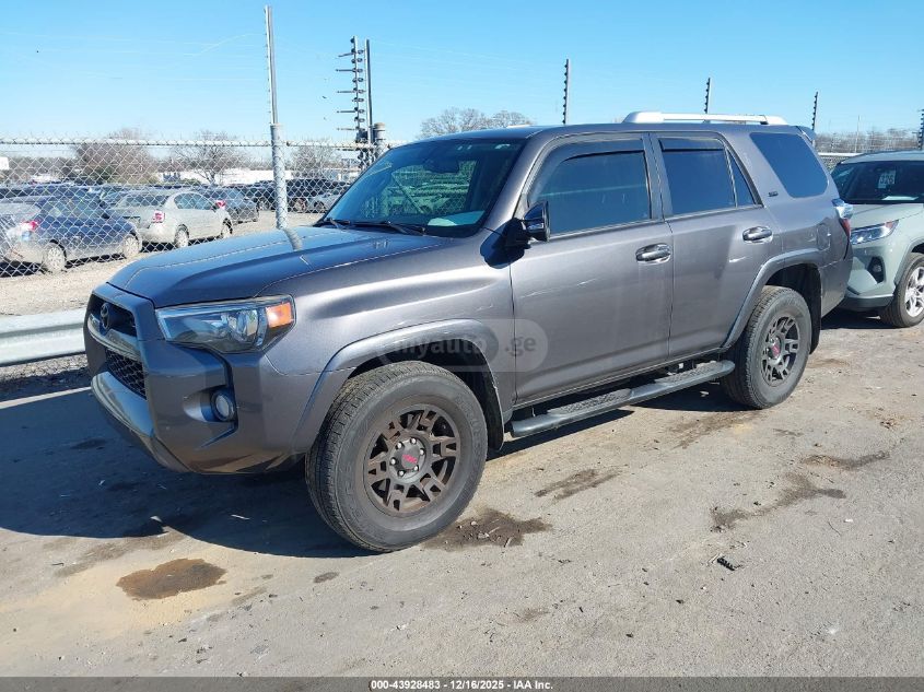 Toyota 4Runner 2018 — photo 2
