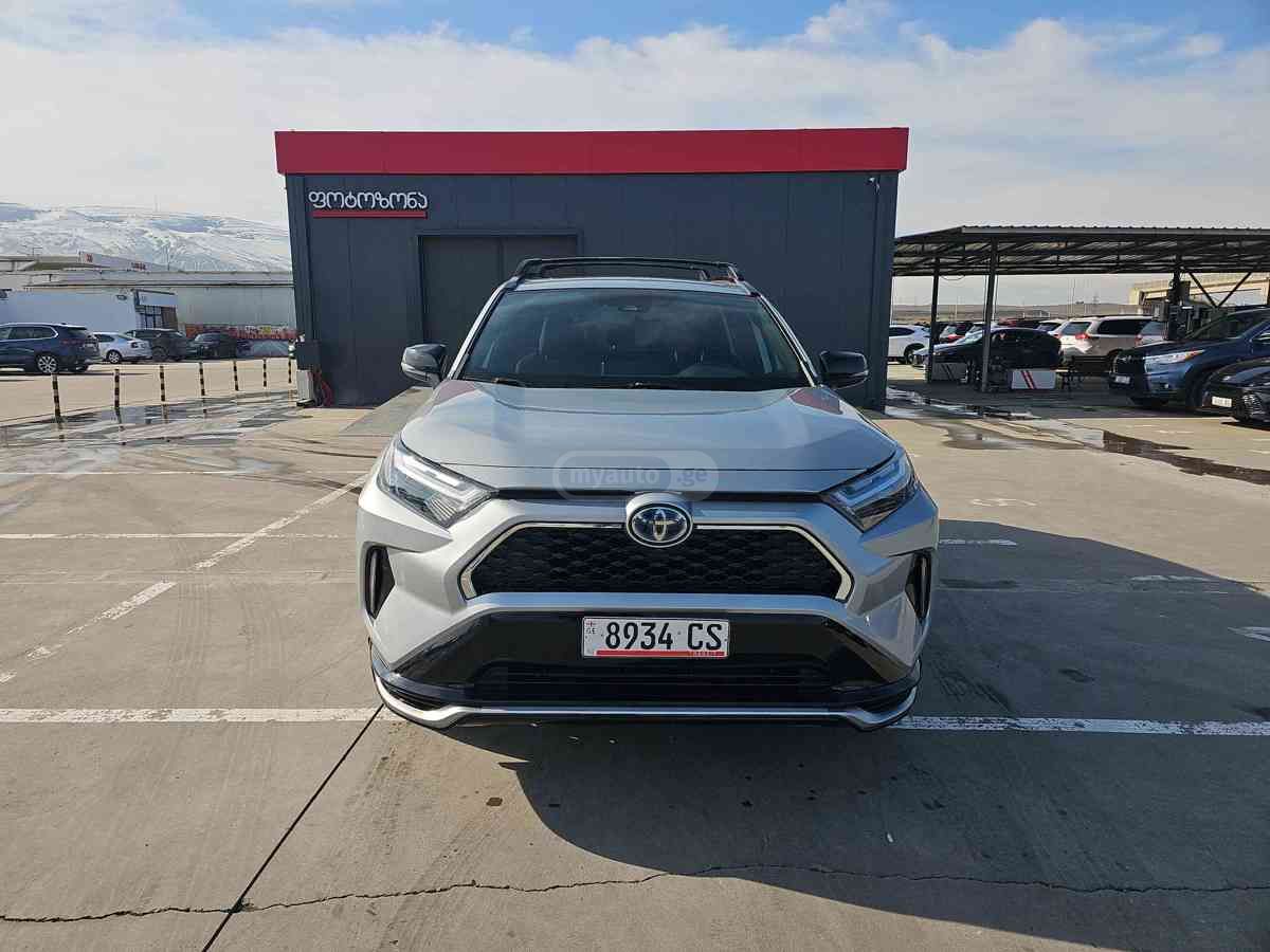 Toyota RAV 4 2022 — photo 2