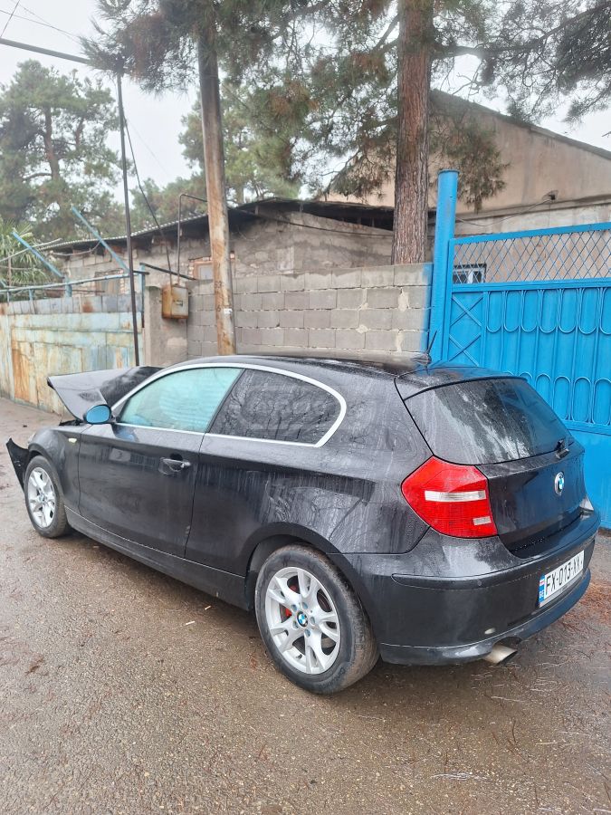 BMW 120 2007 — photo 2