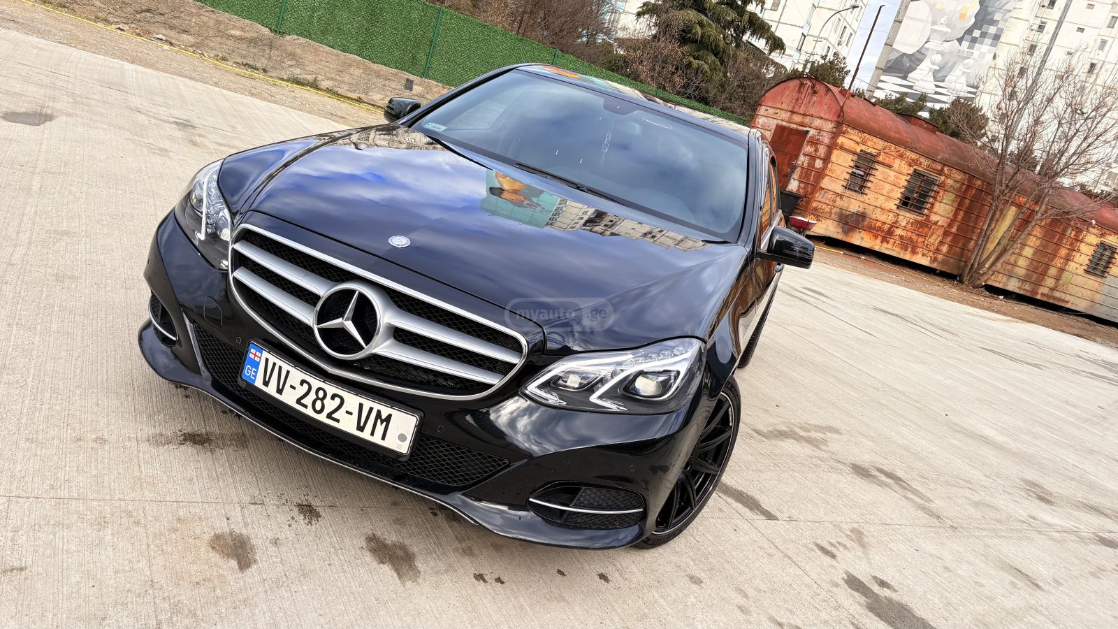 Mercedes-Benz E 220