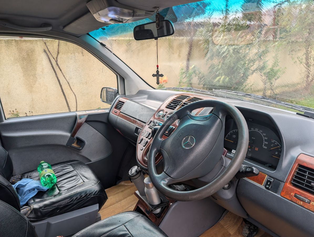 Mercedes-Benz Vito 2001 — photo 2