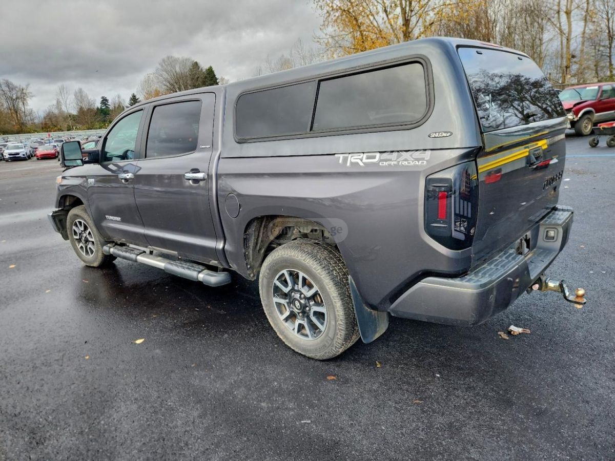 Toyota Tundra 2018 — photo 2