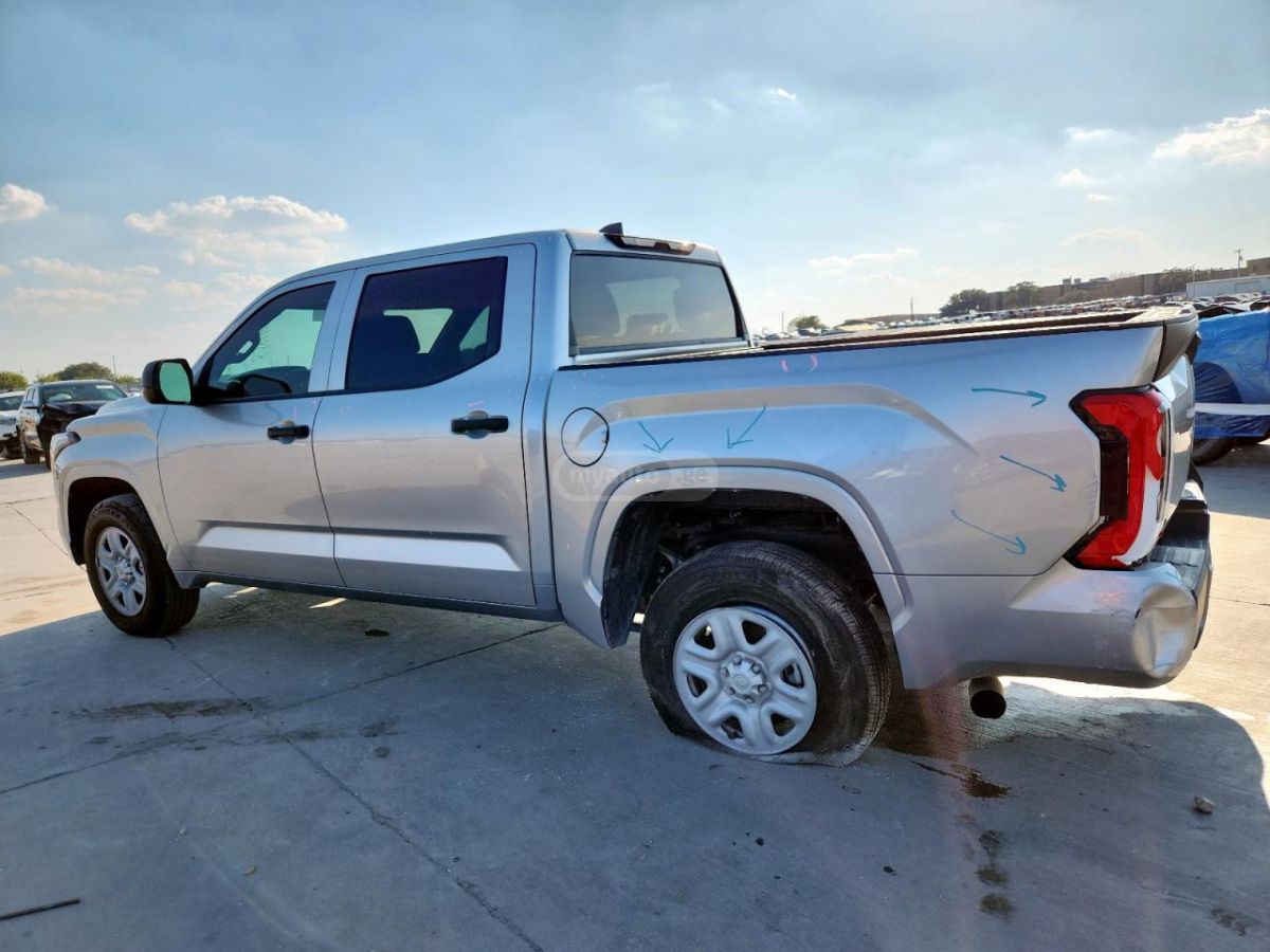 Toyota Tundra 2025 — photo 2