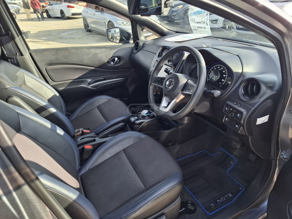 Nissan Note 2017 — photo 2